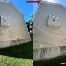 Eliminate Exterior Mold In Ballwin, MO With House Washing.